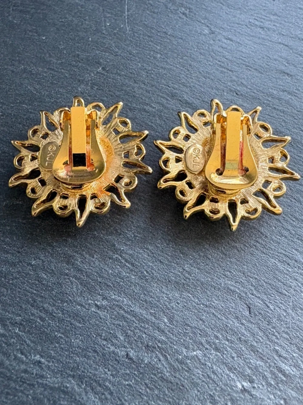 NIB Vintage K.J.L. by Kenneth Jay Lane Etruscan Sunburst Amber Clip-On Earrings - Picture 4 of 7
